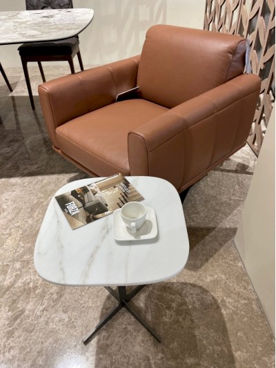 Кофейный столик Natuzzi Italia «Ido»